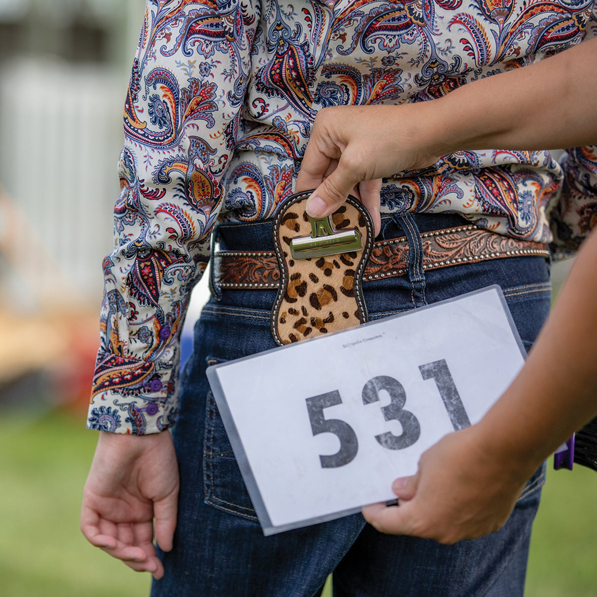 Fashion Show Number Holder with Clip