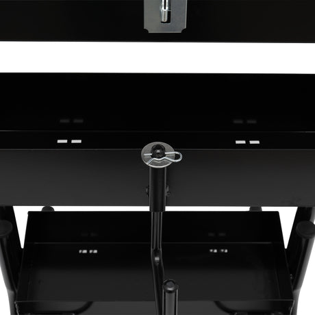 The Show Rig, detail middle caddy hook