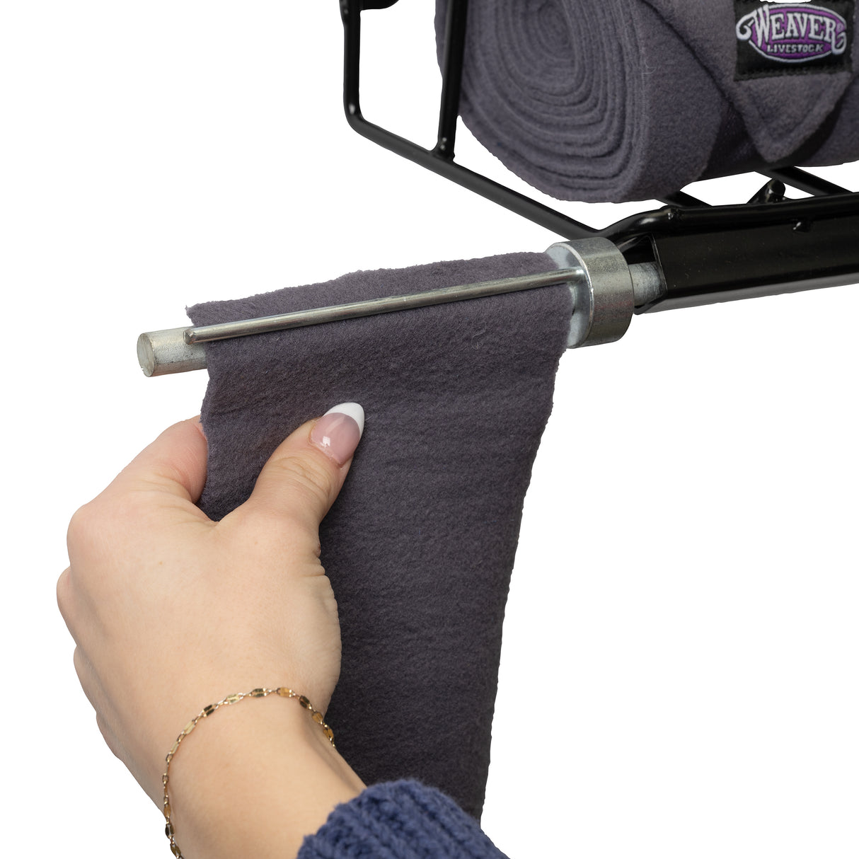 Leg wrap roller with storage