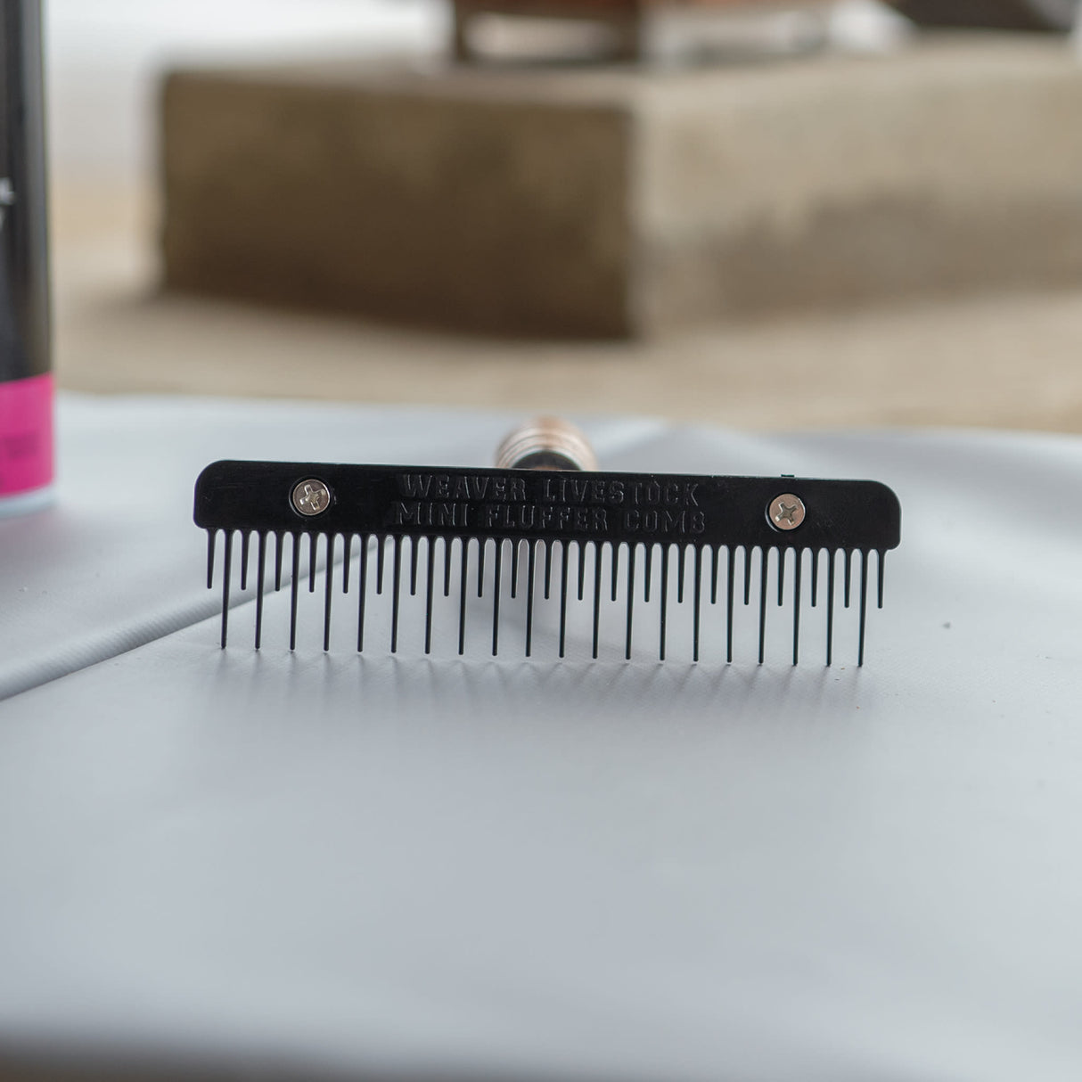 Plastic Mini Fluffer Comb