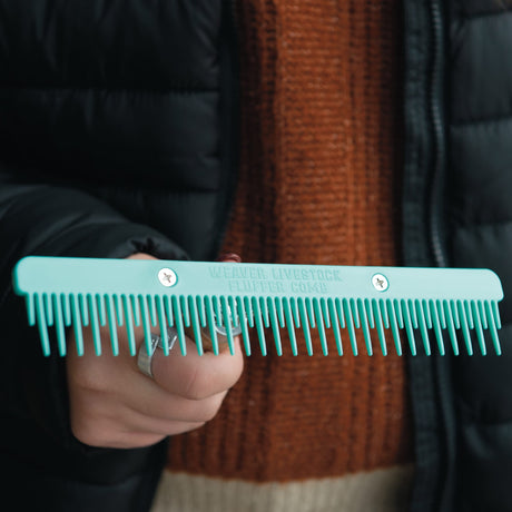 Plastic Fluffer Comb