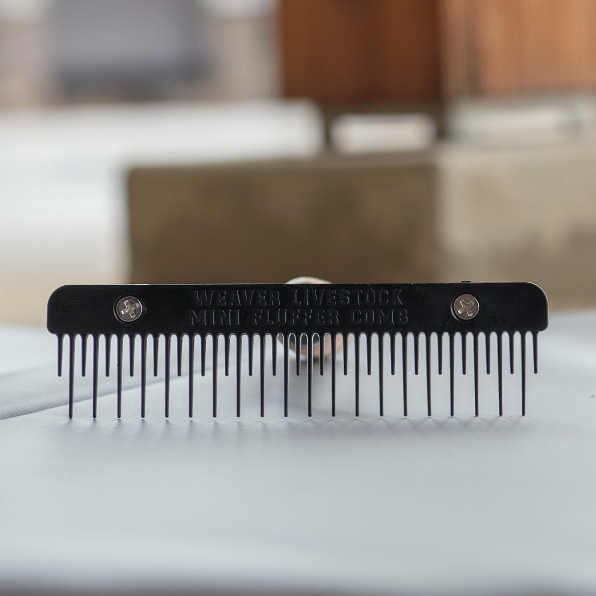 Plastic Mini Fluffer Comb