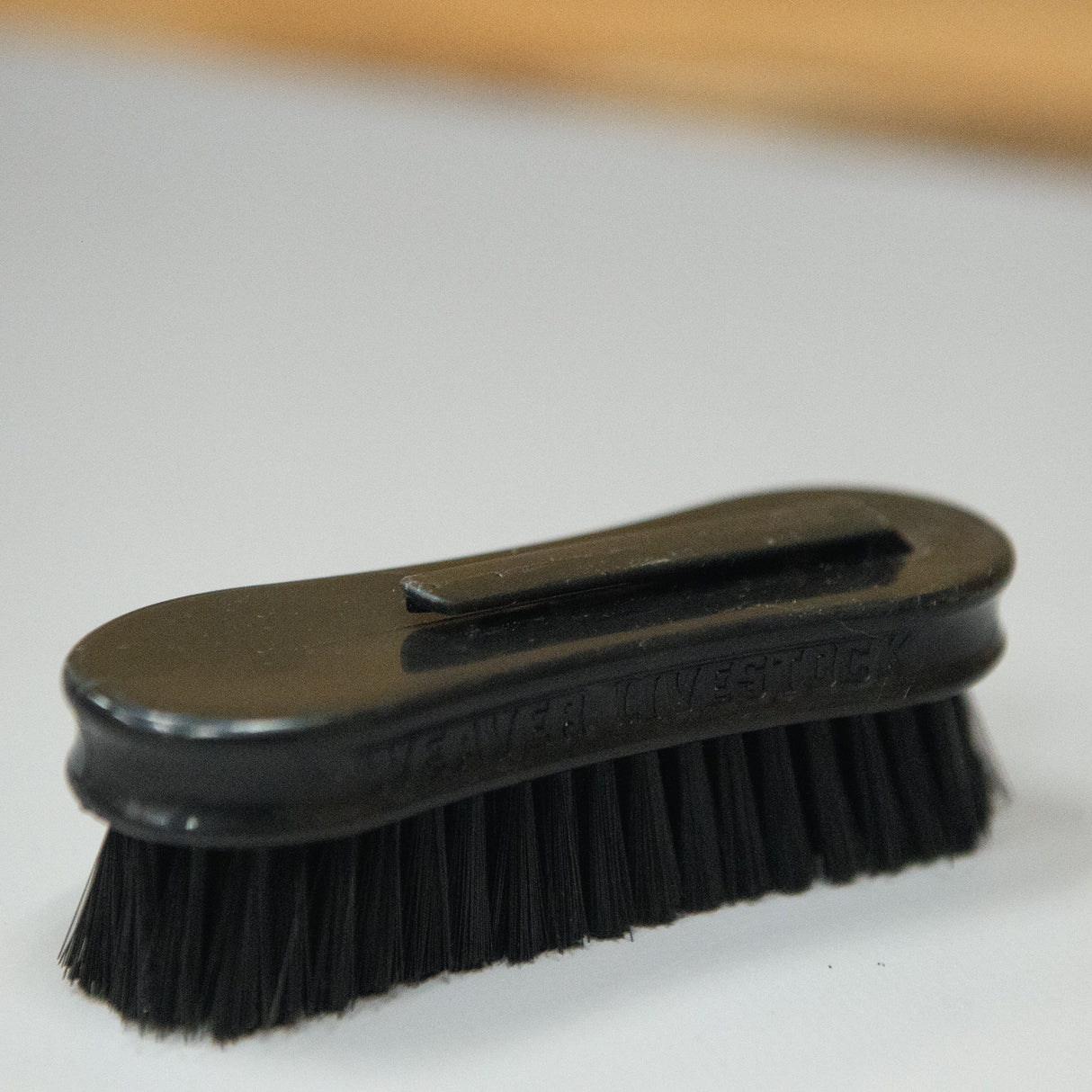 Pig Face Brush, Plastic Handle