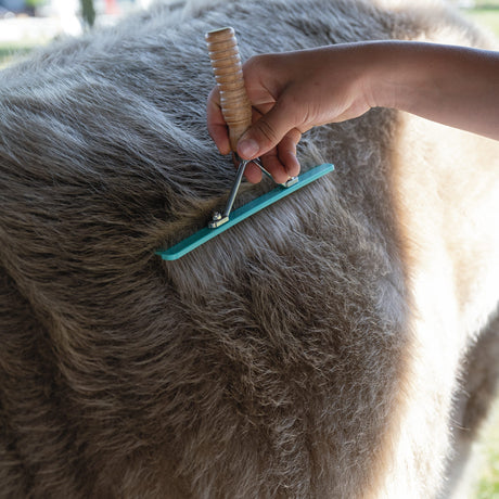 Plastic Mini Fluffer Comb