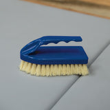 Plastic Tampico Pig Brush with Handle