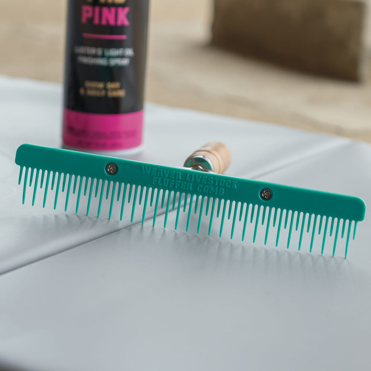 Plastic Fluffer Comb