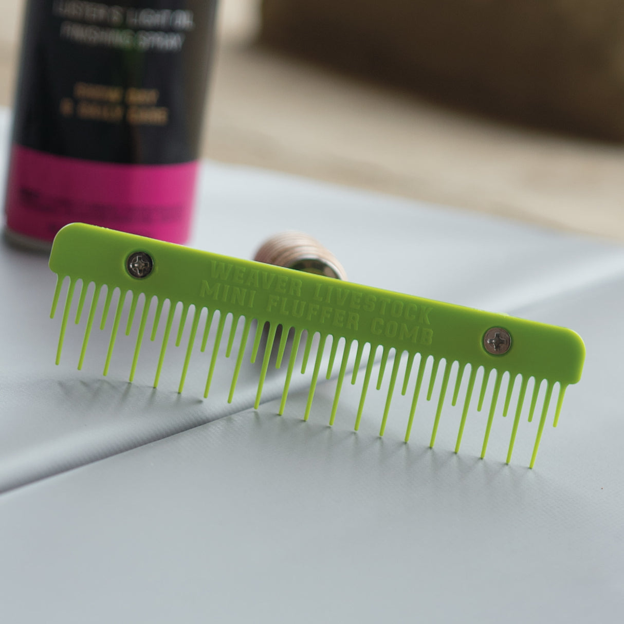 Plastic Mini Fluffer Comb